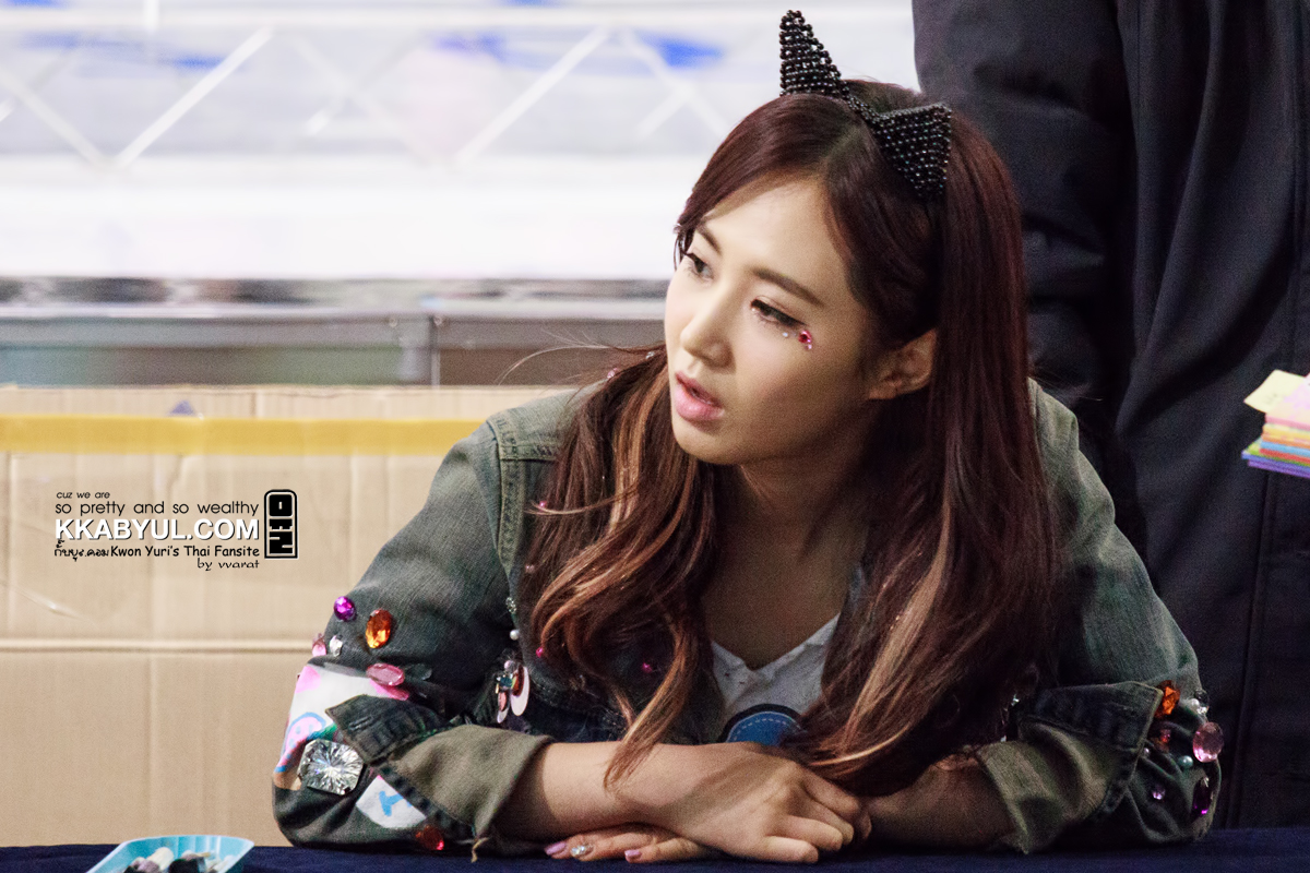 HourlyYuri's tweet photo. https://t.co/mtkUNOxqGx