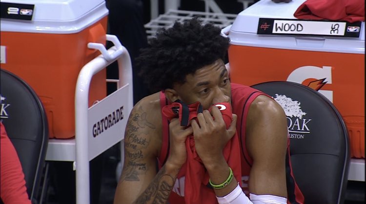 LakersEmpire's tweet photo. Anthony Davis vs Rockets 

27 Points 
9/12 FG
4 Rebounds 
3 Blocks https://t.co/bDkjV23PgN