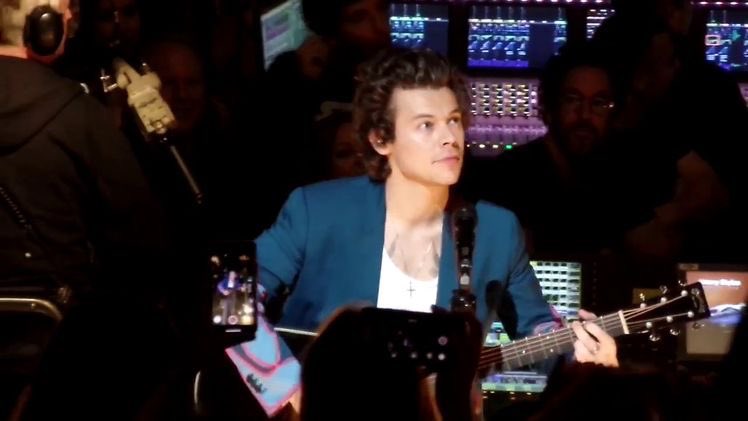 11) NYC  #LarryStylinson  #larryinnyc  #NYC  #ificouldfly