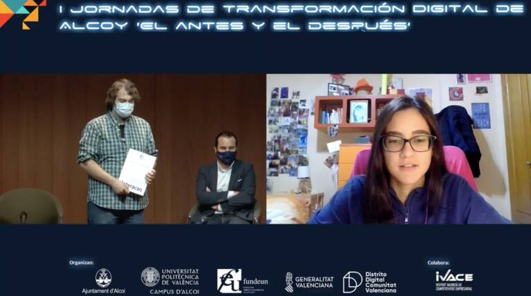 veolia_cv's tweet photo. "HaQuaVid" es la idea que recibió el premio al reto que planteamos para la gestión de operaciones de mantenimiento sobre elementos de redes de agua con #blockchain en el último #Hackovid virtual organizado por @fundeun.

📰 @alicanteplaza nos lo cuenta: https://t.co/uiVEri8n24 https://t.co/shbung3Fyd