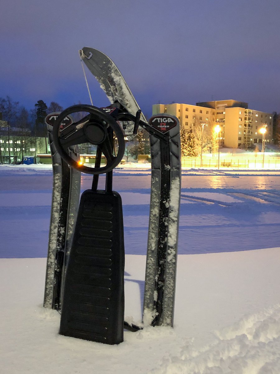 Työviikkoa aloittaessa tuli mieleen että tukeeko <a href="/ramboll_fi/">Ramboll Finland</a> #työmatkakelkkailu’a? #rambollaiset