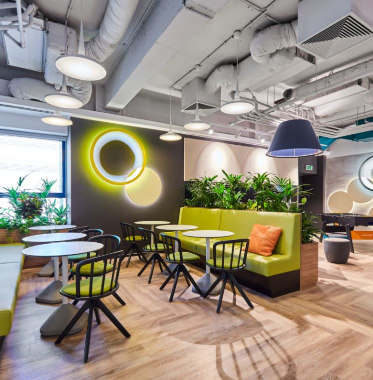 effectsinterior's tweet photo. Some beautiful offices to start off the year!
Offices: Accenture
Location: Bucharest
Photographs: Arthur Zinz
#mondayinpsiration #mondaymotivation #interiordesign #interiorarchitecture https://t.co/G1pbmGHttc