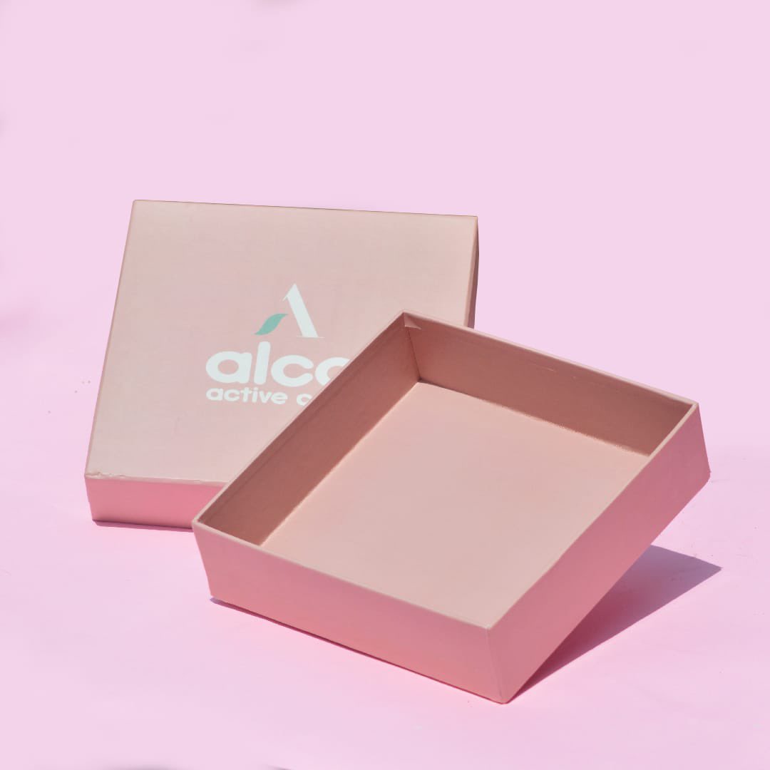 AlcaActiveCare's tweet photo. Gift box Alca Active Care gemes gini ready di shopee guys! ✨🤍 

Grab it fast!
https://t.co/po0fmJv0bi

#AlcaActiveCare
#AlcaCare 
#supportbrandlocal
#skincareroutine 
#packaginglucu https://t.co/V71Qprieo0