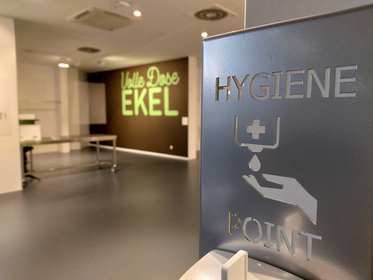DFM_Berlin's tweet photo. Wir lieben #Ekel! #Hygiene im #Museum lieben wir aber genauso! Bleibt gesund und bucht einen Termin bei uns für die Zeit nach dem #Lockdown via https://t.co/RF0XzJJRJl
#DisgustingBerlin #BockAufDisgust #DFMBerlin https://t.co/XYYY0n38Rz