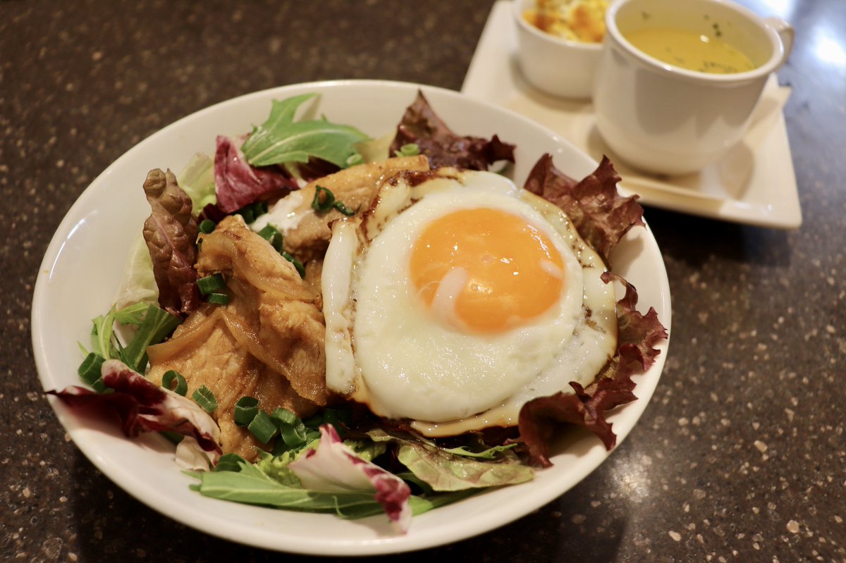Hillscafespace's tweet photo. ◻︎コブサラダ(パン、スープ付)
◻︎豚の生姜焼き(ミニサラダ、スープ付)
◻︎グラタン(ミニサラダ、スープ付)
(※-15:00まで無料ドリンクセット/コーヒーor紅茶)
ご来店お待ちしております☺︎ https://t.co/hPA0hbUpf8