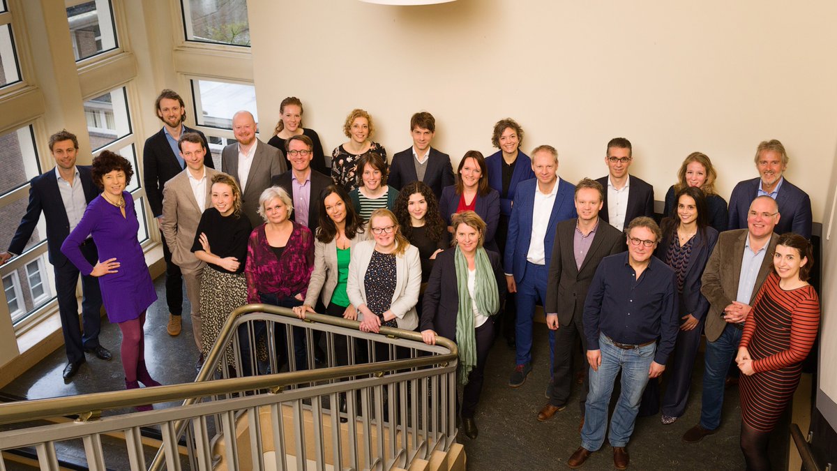 Fabriekstweet's tweet photo. Wij zijn op zoek naar een nieuwe Denkbegeleider/ Kaartenmaker voor 40 uur in de week. In deze functie begeleid je oa denksessies van onze klanten en verwerk je de opbrengst van de denksessies in een kaart. Lees verder: https://t.co/nWyRws0PM2 #vacatrue #vacatures #helderdenken https://t.co/BDKA6Dp3ma