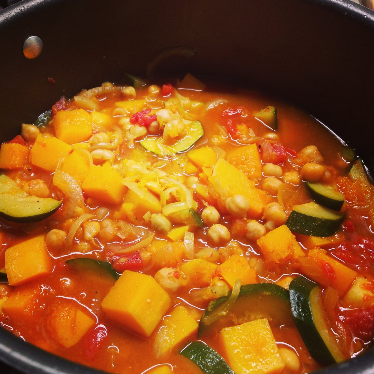 hellyeahcorks's tweet photo. #IsolationCooking recipe #18: Moroccan chickpea and pumpkin stew w/ couscous! I like to serve this with plain Greek yogurt and Sriracha. 
https://t.co/qbhMYwet3C

#quarantinecooking #putitinmyface https://t.co/bBClRMebId