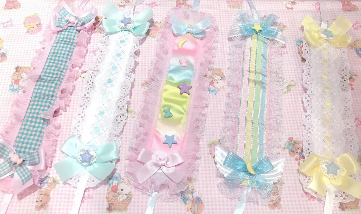 Nile Perch 在 Twitter ナイルパーチのヘッドドレスは ハンドメイドの１点物です お気に入りの子と出会えますように 各 4800 Tax ベロアリボン 2枚目右 5400 Tax レインボー二重リボン ３枚目真ん中 50 Tax 通販ご希望の方 商品のお問い合わせは