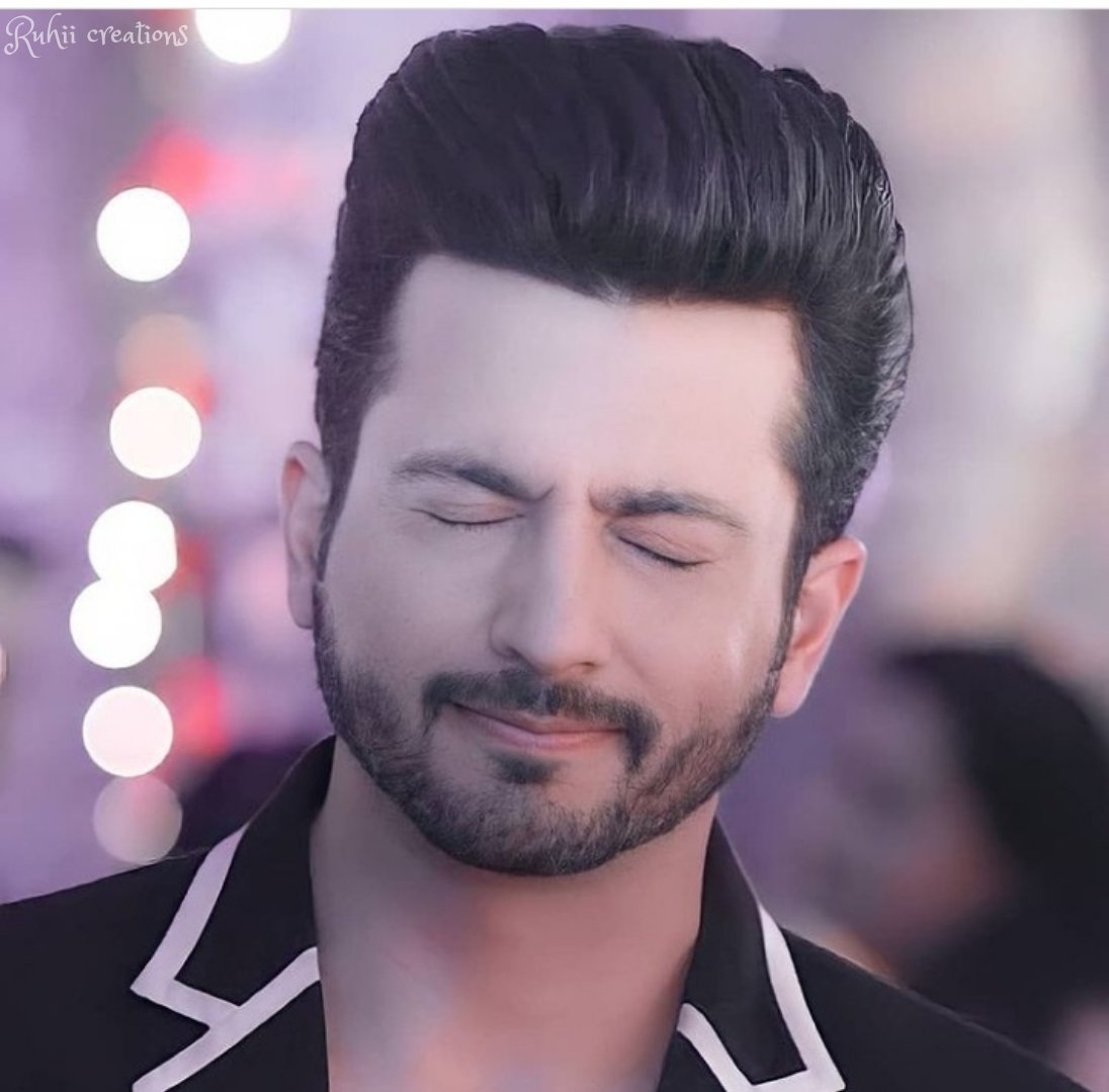 Ruhiidhoopian's tweet photo. He is damn cute!!๐๐
@DheerajDhoopar
.
.
.
.
#DheerajDhoopar #Dheerajdhooparlovers #Dheerajdhooparforever #Dhoopians #Prouddhoopians #2Milliondhoopians #2Mdhoopians #DDinYellow https://t.co/fmvKT77J6H