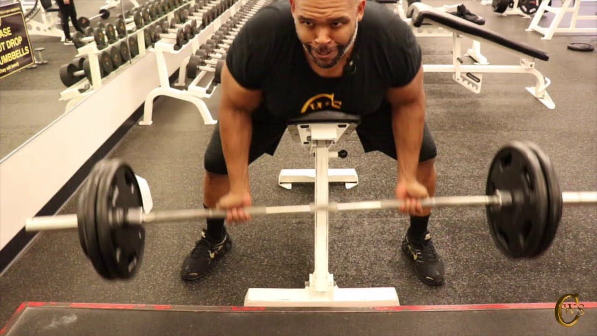 christianjevans's tweet photo. The BEST 4 Exercises for you to build a THICKER BACK!
#SuccessIsGolden #MoreWeight #SuccessFitness #GoldsGym #GoldsGymPeoria #FightTheRona
#PersonalTrainer #Peoria #PeoriaIllinois #PeoriaIlPersonalTrainer #Fitness #Workout #MensHealth #WomensHealth
https://t.co/9rWV6y5WeP https://t.co/U9o5LWbj40