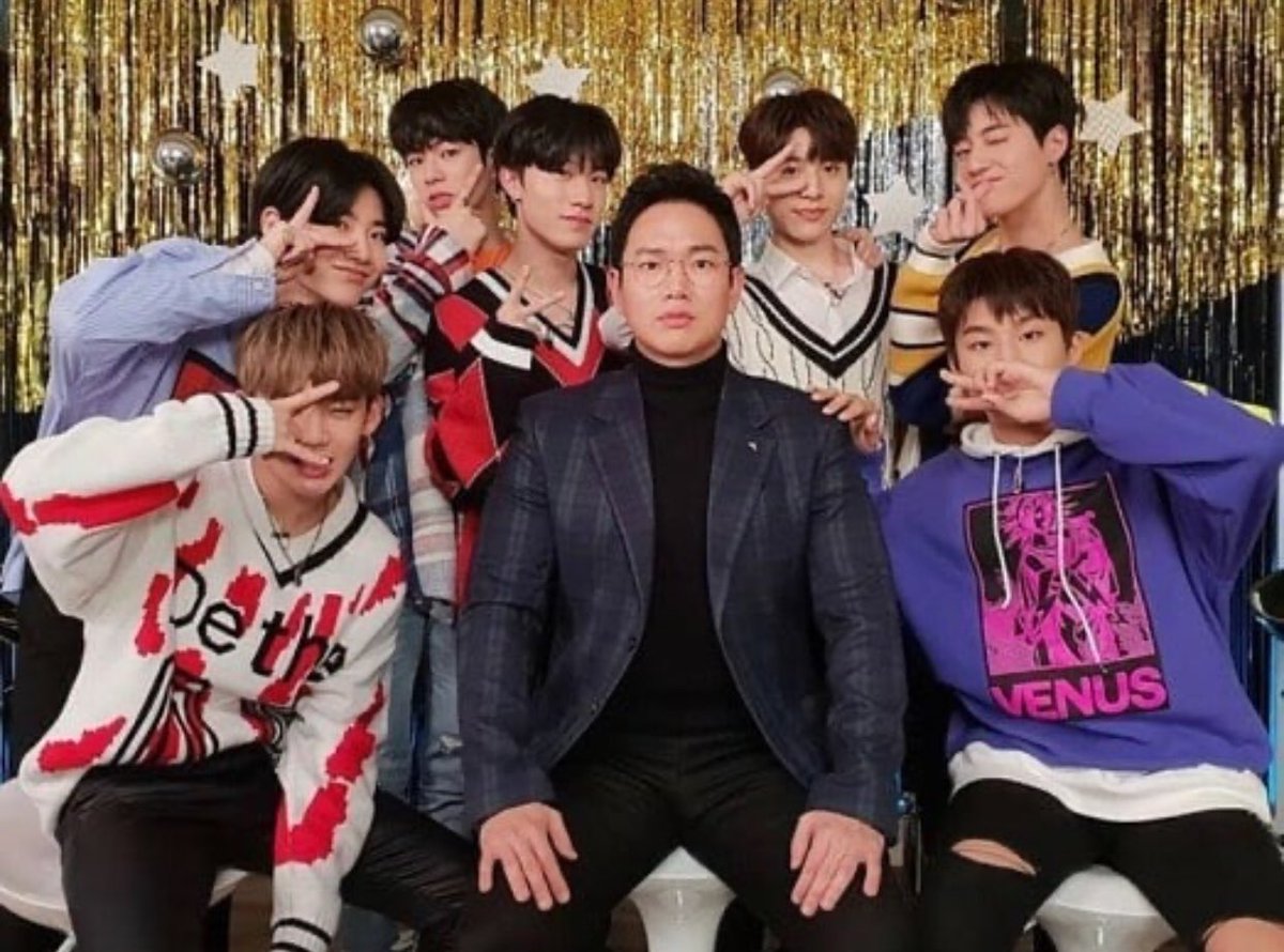iyedammadey's tweet photo. mc jang forever w/ treasure <3 https://t.co/p0TkdMPzr1