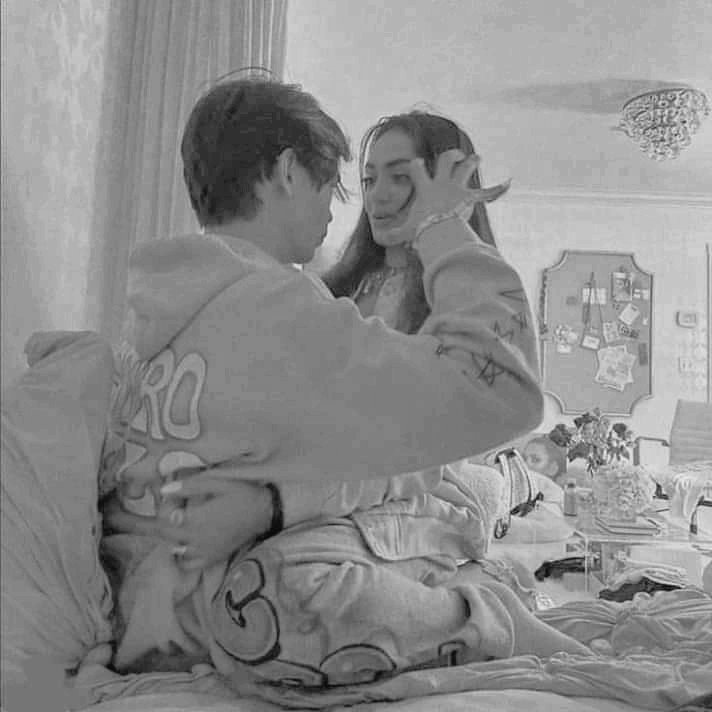 smnabtl's tweet photo. Craving for legit Love and Care. https://t.co/gX5nlzsgqH