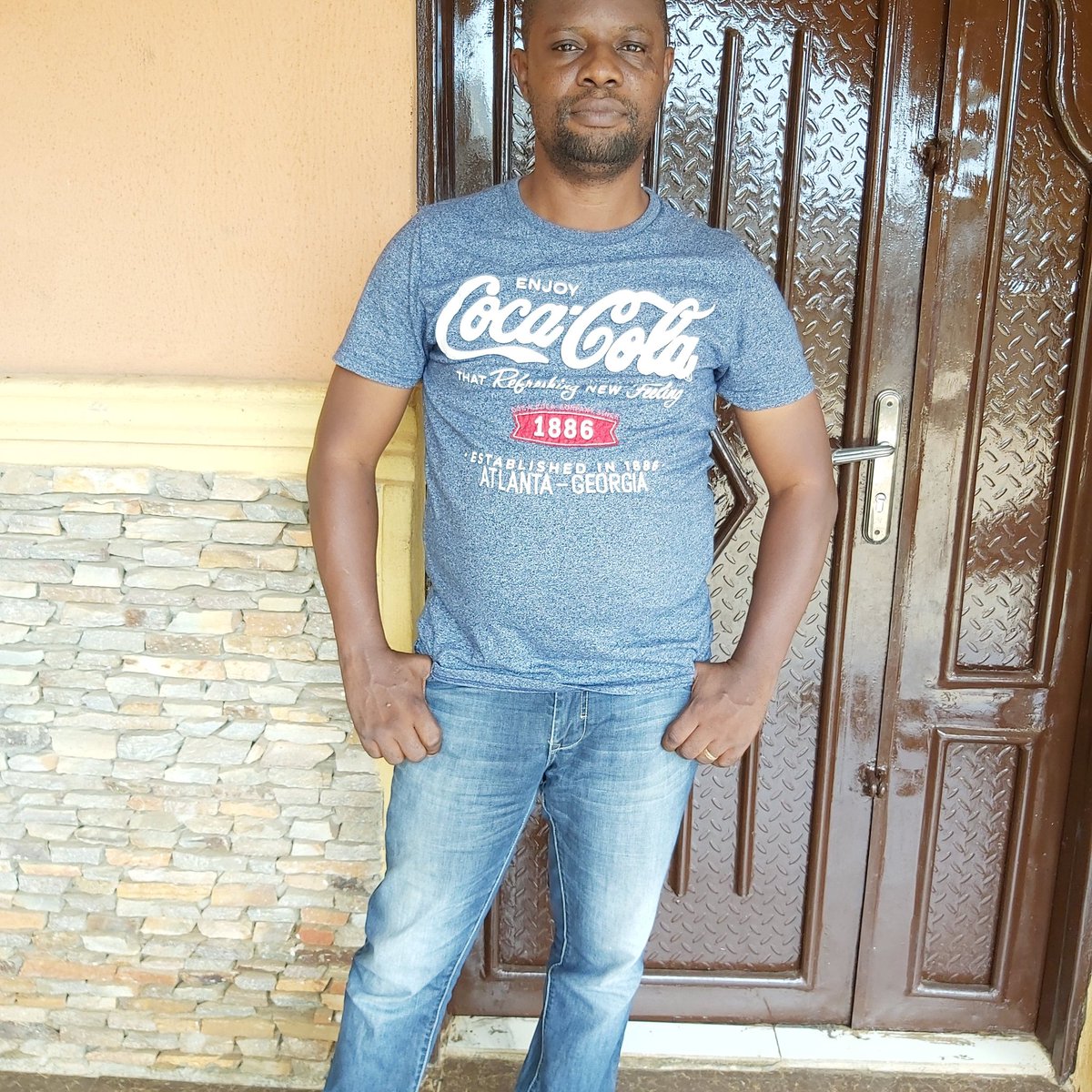 chephy7's tweet image. #NewProfilePic