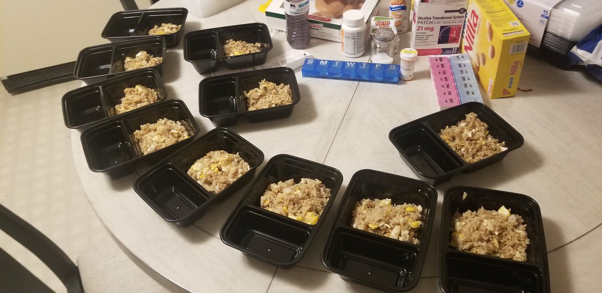 mark_n25's tweet photo. Late night meal prepping,  it never ends https://t.co/24WNO22fmR
