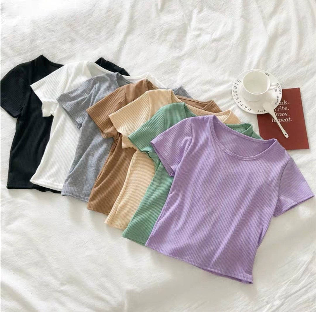 FeonixClothes's tweet photo. พร้อมส่ง ‼️ เสื้อครอปแขนสั้น ผ้านุ่มใส่สบาย 💙

☁️ 90 บาท
🍀สี: ม่วง ครีม

📦30/50, ชิ้นถัดไป+10
💌สนใจสอบถามได้ค่ะ 
#เสื้อ #เสื้อยืดเกาหลี #เสื้อยืด #เสื้อจั้มอก #เสื้อราคาถูก #เสื้อแฟชั่น #เสื้อกล้าม #เสื้อสายเดี่ยว #เสื้อผ้าสไตล์เกาหลี #เสื้อผ้าแฟชั่น #เสื้อคลุม https://t.co/R80XaicJP5