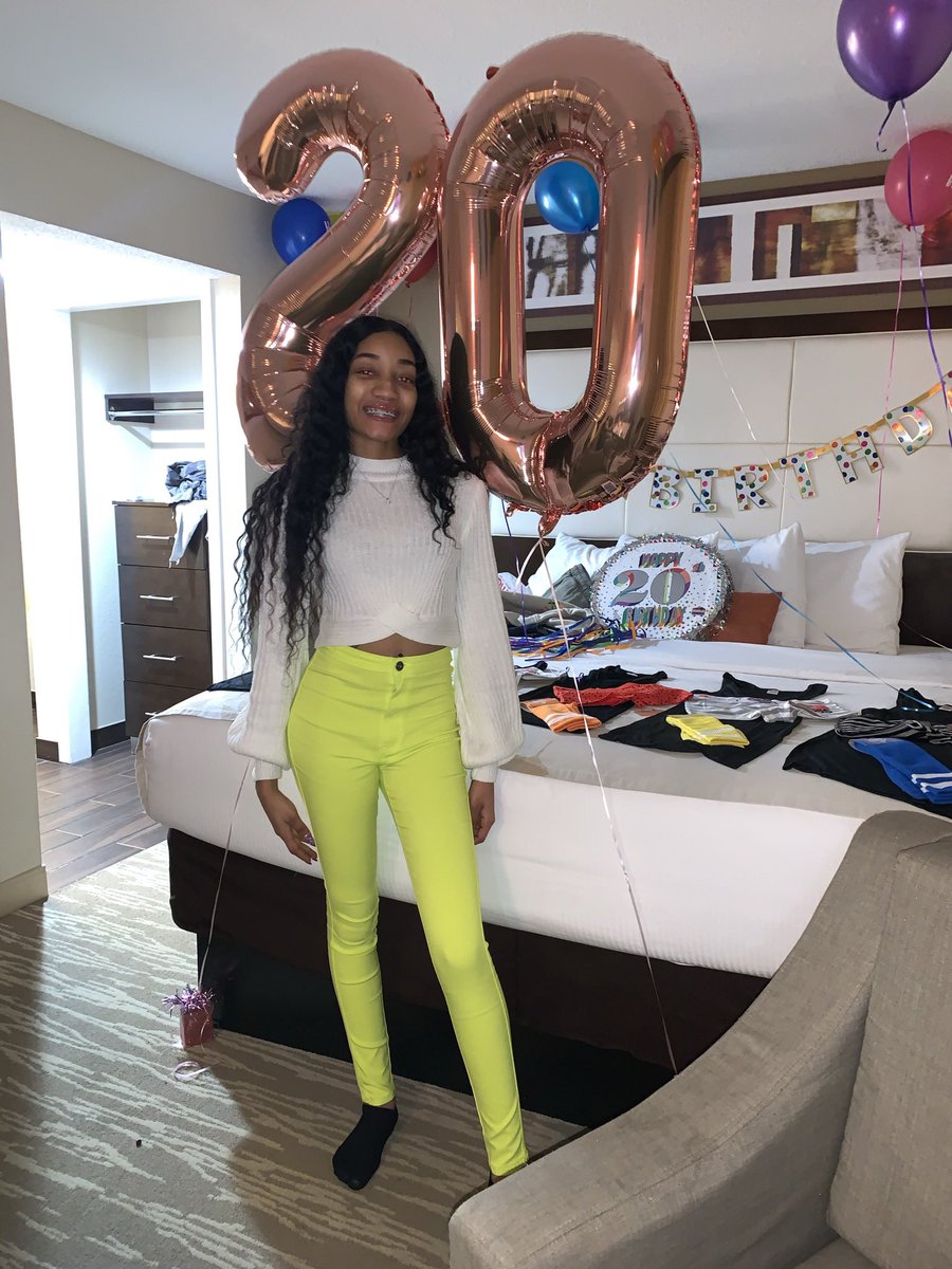 Spearman2u's tweet photo. She’s not a baby anymore.  Happy 20th birthday Em! https://t.co/ZqutWlIuWL