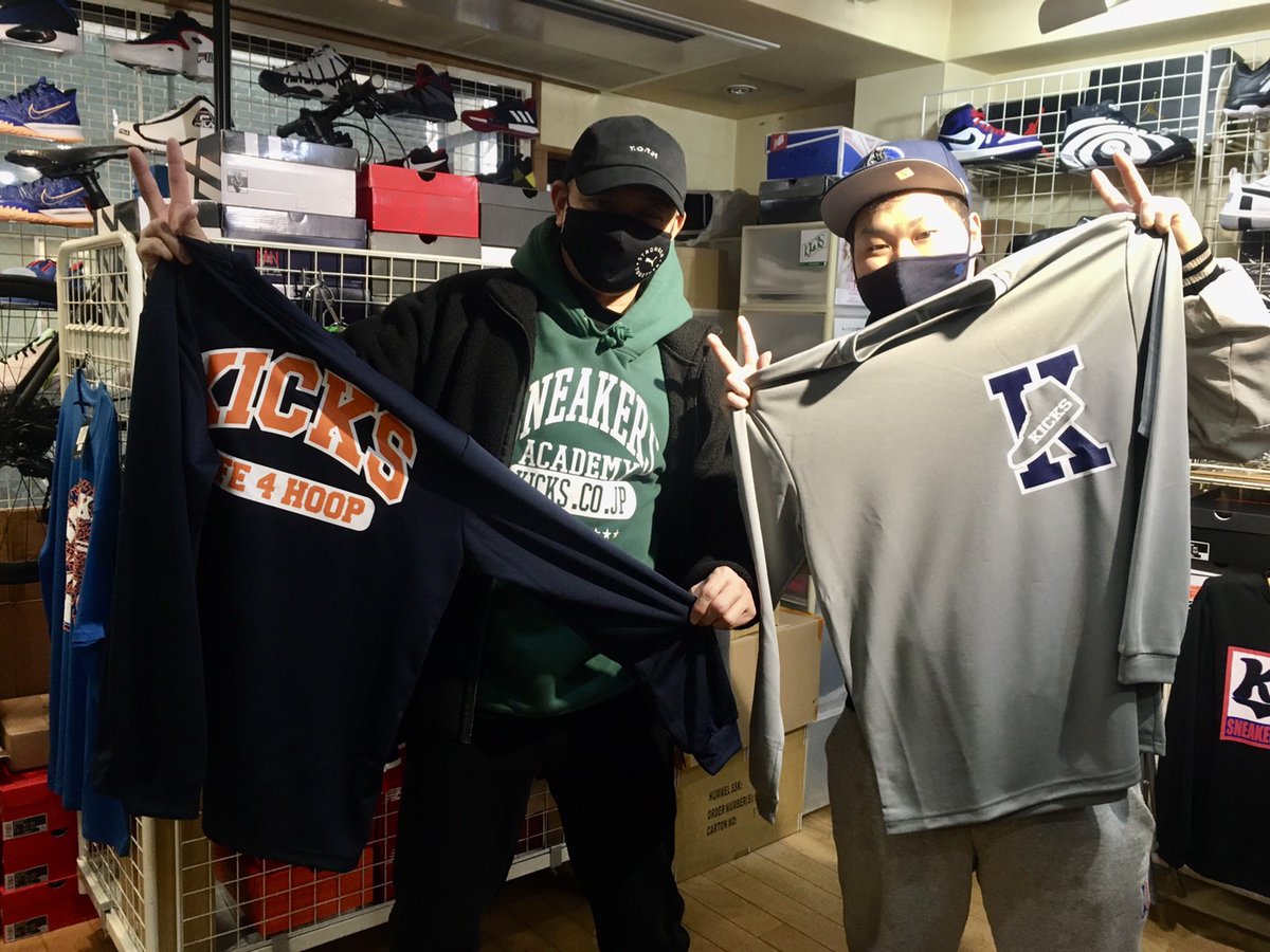No5Kiri's tweet photo. 昨日は、いつもお世話になってる🏀ショップのキックスさんで、オリジナルロンＴをゲット👍
その後、今年初のバスケをしました～🏀
久しぶりの運動で、バテバテでしたわ笑😅

#キックス #バスケ https://t.co/C5od6sUqgu