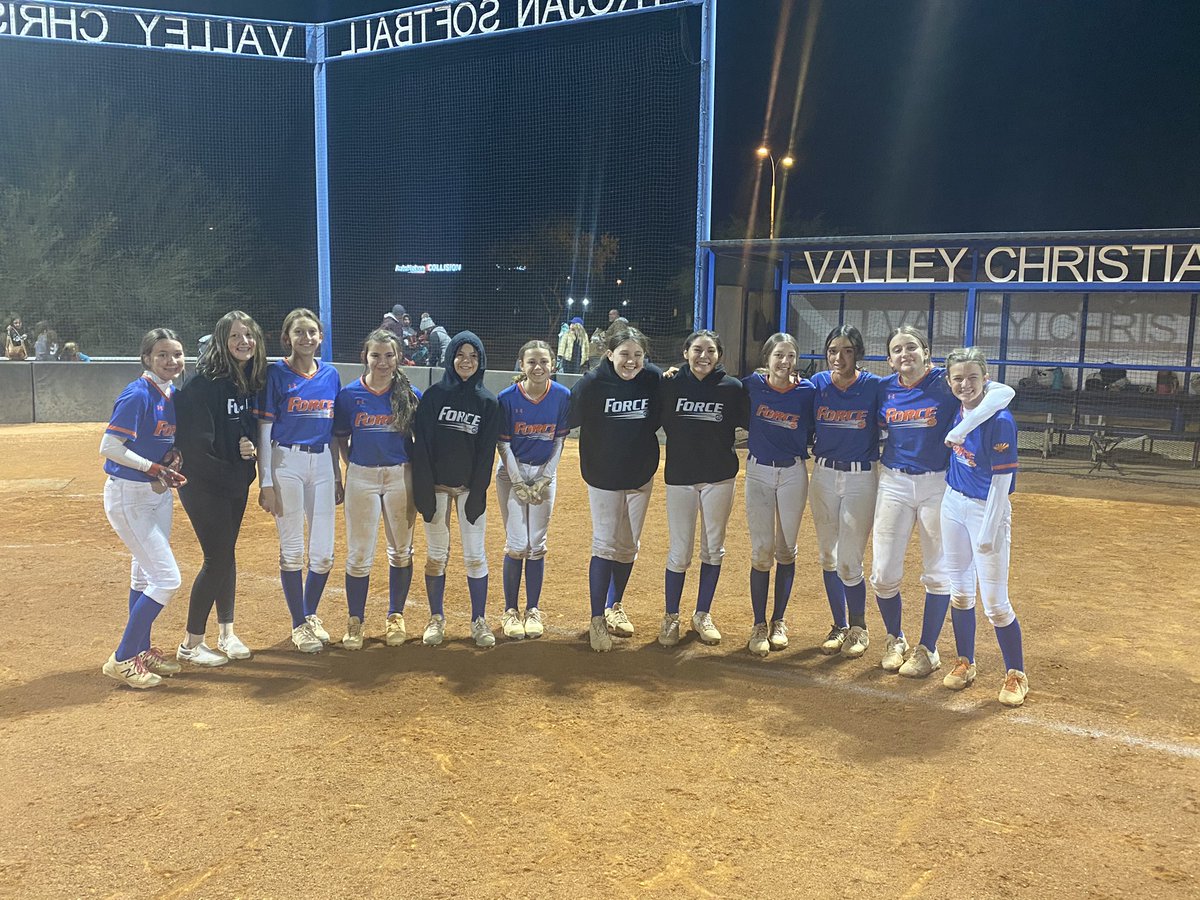 force_az's tweet photo. Playing 7 games in 2 days is no easy task. Especially when you are banged up and also missing a starting pitcher and outfielder! Very proud of these young ladies for fighting all the way to the Championship. https://t.co/FtGl6HD8ud