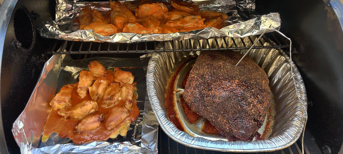 Ctown_AZ's tweet image. This was amazing...then the #Browns game happened ...then my dog ate the half of this beaut after we cut it up....smh but fuck it! We won #FortheDawgs