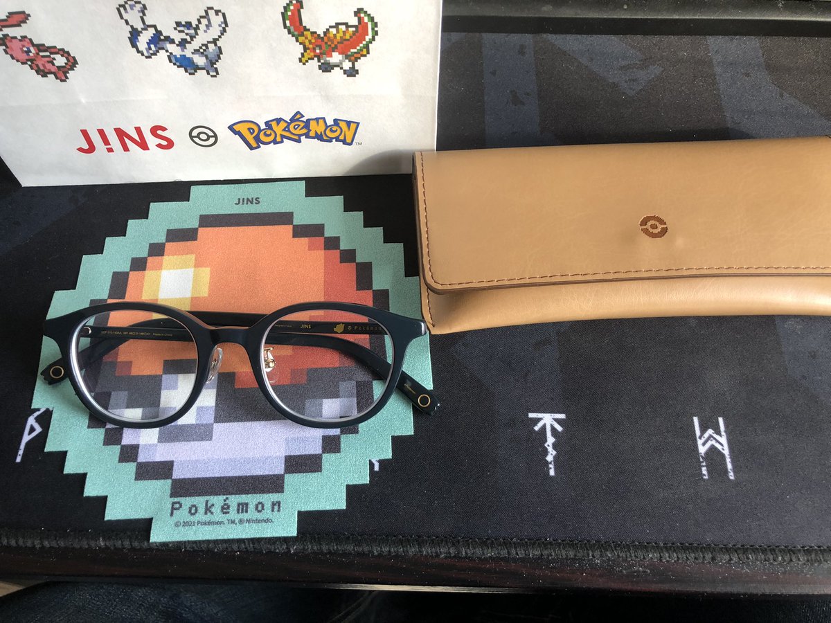 ユーゴン على تويتر カビゴンメガネ買ってきた