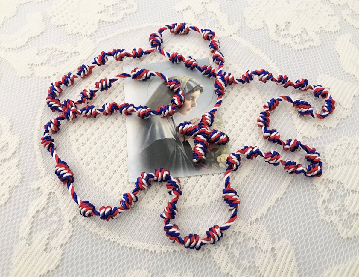 vicki_monroe51's tweet photo. Excited to share this item from my #etsy shop: A Rosary AND a Bracelet https://t.co/dse8qbHysI https://t.co/CNpQ00H4ir