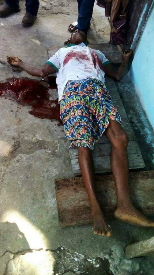 phsabithetin's tweet photo. What is @PoliceNG saying concerning the killings on Bonny Waterways or is it just NLNG staff and pipes we will be protecting?

#EndSeaPiracyinBonny
#EndBonnyKillings https://t.co/v74LMjiJXP
