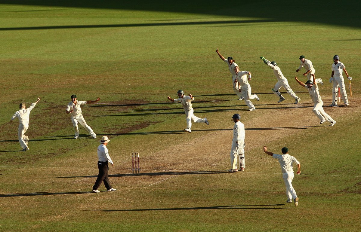 7Cricket's tweet photo. Where's Michael Clarke when you need him #AUSvIND https://t.co/fzXmJlhbh4