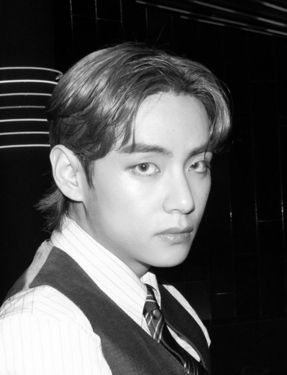 end--- I believe in KIM TAEHYUNG's exposed forehead supremacy.