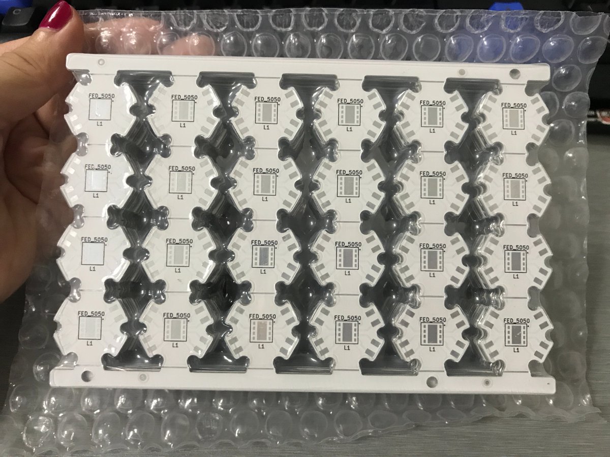 HeatherGong1's tweet photo. Aluminum PCB for LED Lighting
=====
We are ISO & UL Certified (UL No: E485501) PCB Factory in China for 15 Years now!
=====
#PCB #PCBdesign #PCBlayout #PCBassembly #PCBA #Jaapson #iot #fpga #aluminumPCB #LED
=====
Please contact at Heather Gong
Email: heather@jaapson-PCB.com https://t.co/ZqxhFYr7z7