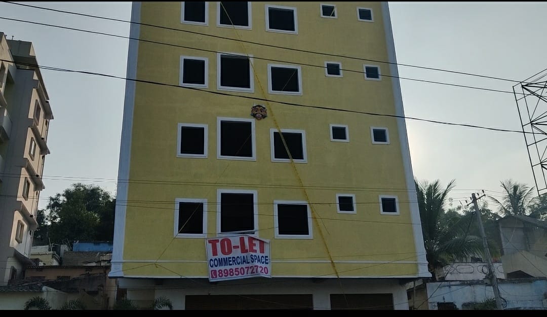 Anosh11010325's tweet photo. @KTRTRS @KTRoffice @arvindkumar_ias @ras906359 @Collector_MDL @MC_Nijampet @tahsildhar1 Many of the illegal structures are identified and were sieged by the nijampet municipal corporation authorities. Immediately after few days of sieging the structures, the business under https://t.co/I4c7jxkfyM