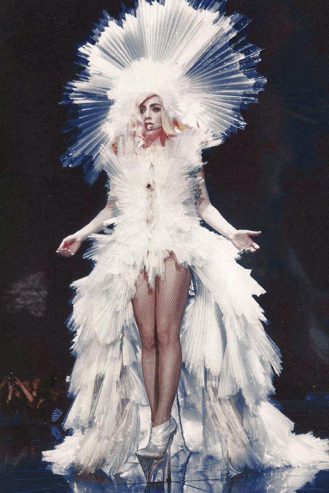 lady gaga wearing the living dress" inspired by Hussein Chalayan at the monsterball lady gaga wearing the living dress" inspired by Hussein Chalayan at the monsterball