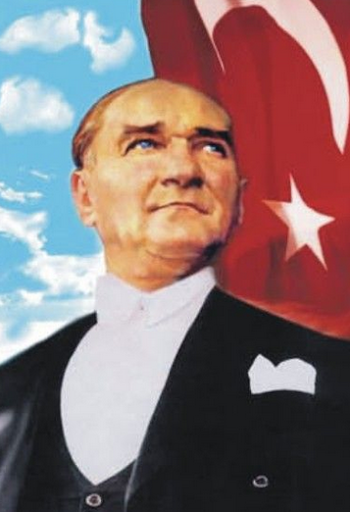BTurkcan1's tweet photo. Medeni olmayan insanlar, medeni olanların ayakları altında kalmaya mahkumdurlar (M. K. Atatürk)

Günaydın Medeni Canlar..
Gününüz güzel, yarınlarınız hep mutlu olsun.
#Atatürkgibidüşün https://t.co/aiHiDHHou5