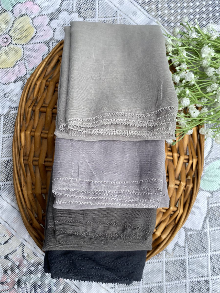 thesyahijab's tweet photo. Our Eyelash Cotton Shawl, all colours available now! 😍 https://t.co/G7GkBdj7ne