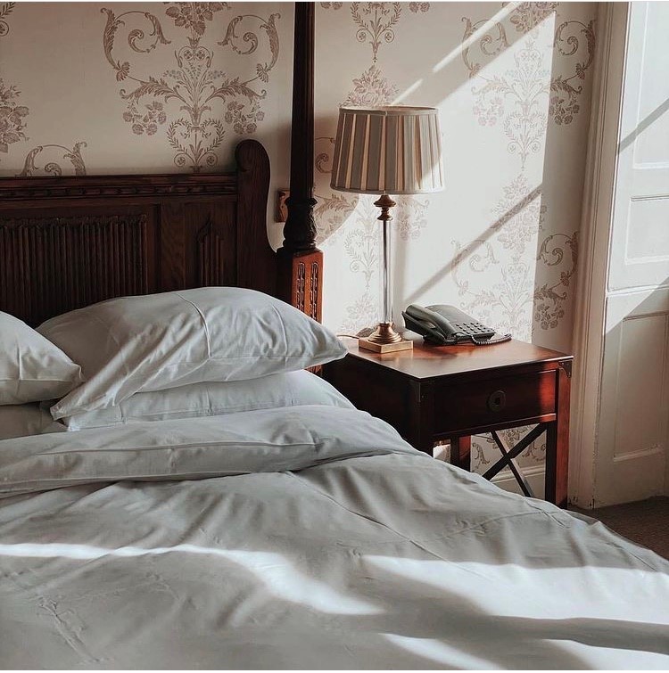 BelsfieldHotel's tweet photo. January was made for staying in bed...  😴 #fivemoreminutes https://t.co/0FnUvEJC1d