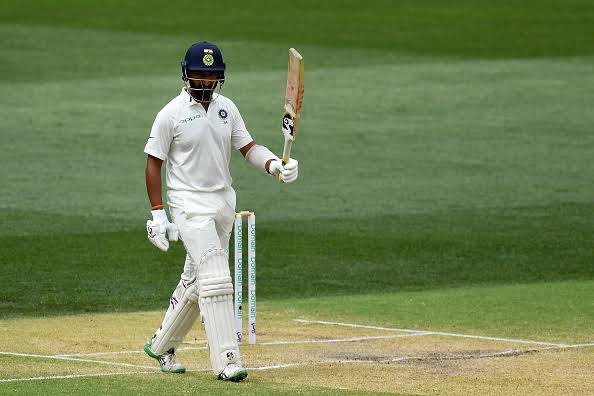 So much so that Jadeja (the one who has fractured finger) is seen wearing pads. On the other end was Pujara. The one who is known for doing the dirty work without taking enough rewards. Did he really care for rewards? No he din't. Like a soldier, he kept taking blows..