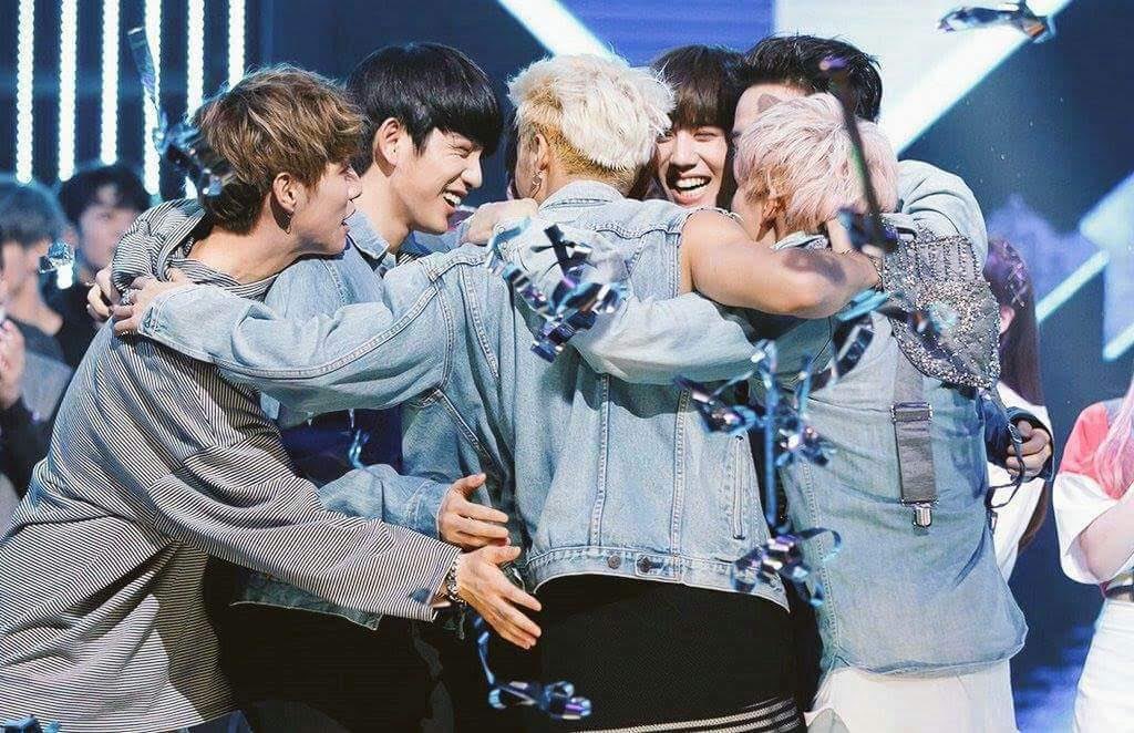 igot7yeom's tweet photo. ごめん、、申し訳ないくらい本当に本当に本当に楽しかった。アガセでいる事も、GOT7を見て暮らしたことも、この子達に出会えた事も、この子達の曲を聴いて力や幸せを貰ったことも、コンテンツ見て大草原に行っちゃったのも、何もかもが好きでした😭😭😭
#GOT7FOREVER
#IGOT7FOREVER
#AGASEFOREVER https://t.co/Q8zzfyx5rl