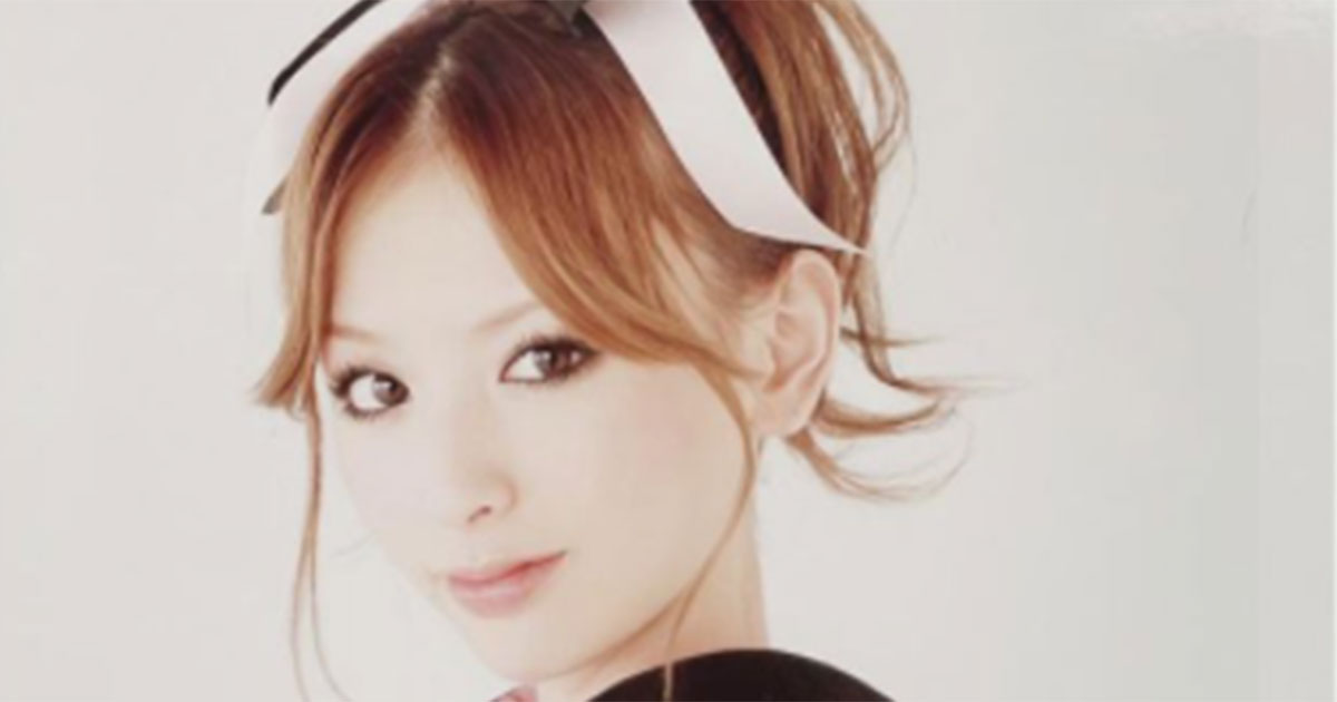 えみちい ギャルえみちぃ！ 鈴木えみ、16年前の無敵な成人式ショットに「女神