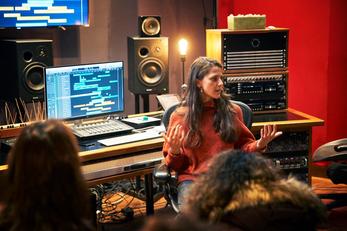 365Bristol's tweet photo. .@SaffronRecords' 7 Days of Sound is just around the corner, with a week of music tech talks, workshops, masterclasses and more launching on 23 January 🎧

Find out more and book your tickets here ➡️ https://t.co/ZFfukZmb0C https://t.co/RwX6AxKyTY