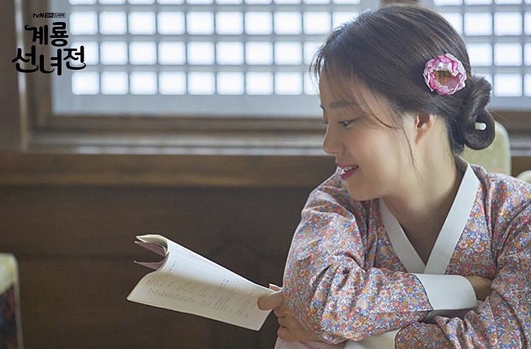 mcw_forever_'s tweet photo. #MoonChaeWon and scripts #MamaFairyandtheWoodcutter #TaleofGyeryongFairy #TaleofFairy https://t.co/x1g8l3pzVA