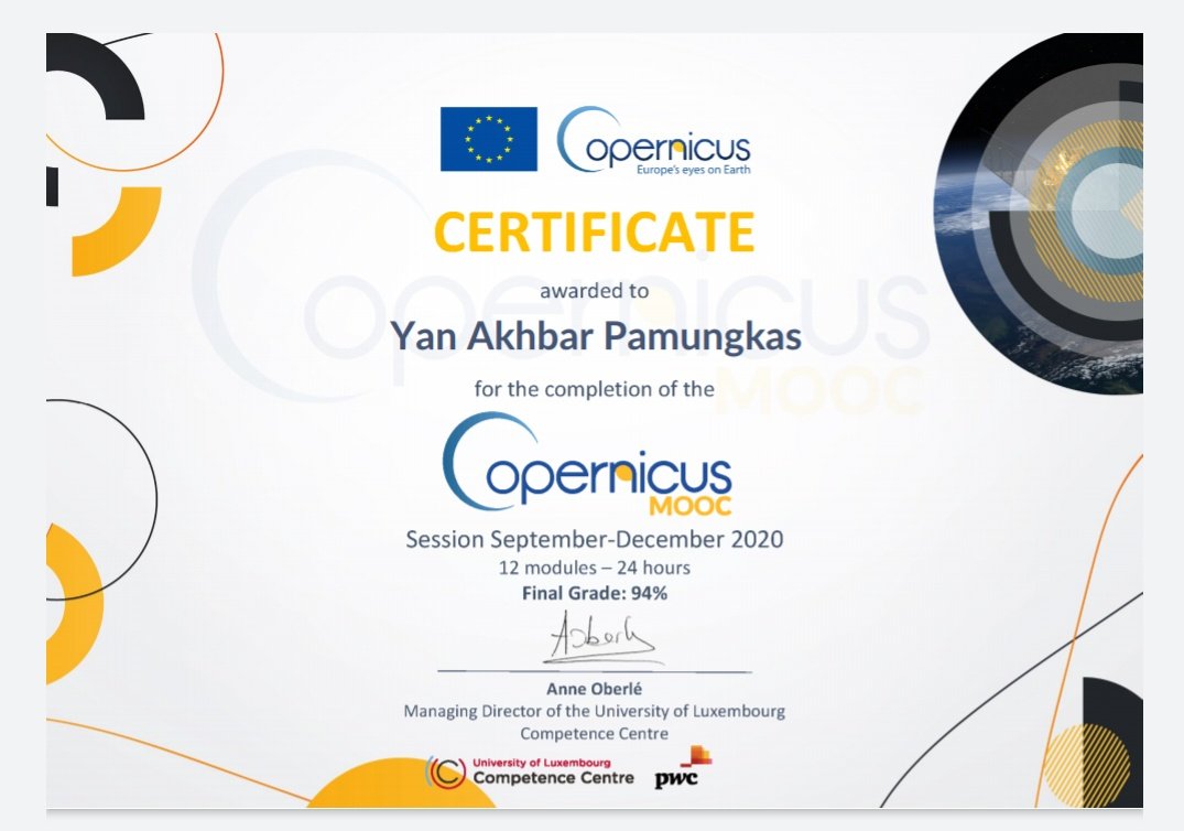 YanAkhbar's tweet photo. From science perspective of earth observation satellite, into many insightful companies utilizing global-free satellite product within this meaningful course #CopernicusMOOC @CopernicusEU https://t.co/1TC2h4eqY2