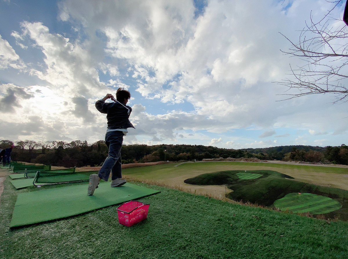 プリンちゃん 東京ドイツ村 バスケットボール 一発で入らなかったね 広いパターゴルフ 引き分け 釣り堀 錦鯉釣れた ホールインワン 入ったね ホールインワン賞 無料チケットプレゼント レオンくん 楽しいかったよ おつかレオン