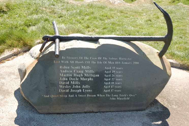 KeyserSosse's tweet photo. Remembering the crew of the Solway Harvester, which sank off the coast of Douglas, the Isle of Man, on this day in 2000

Lest we ever Forget these young men who sadly didn't come home from work  🙏 https://t.co/zytVrqgr58