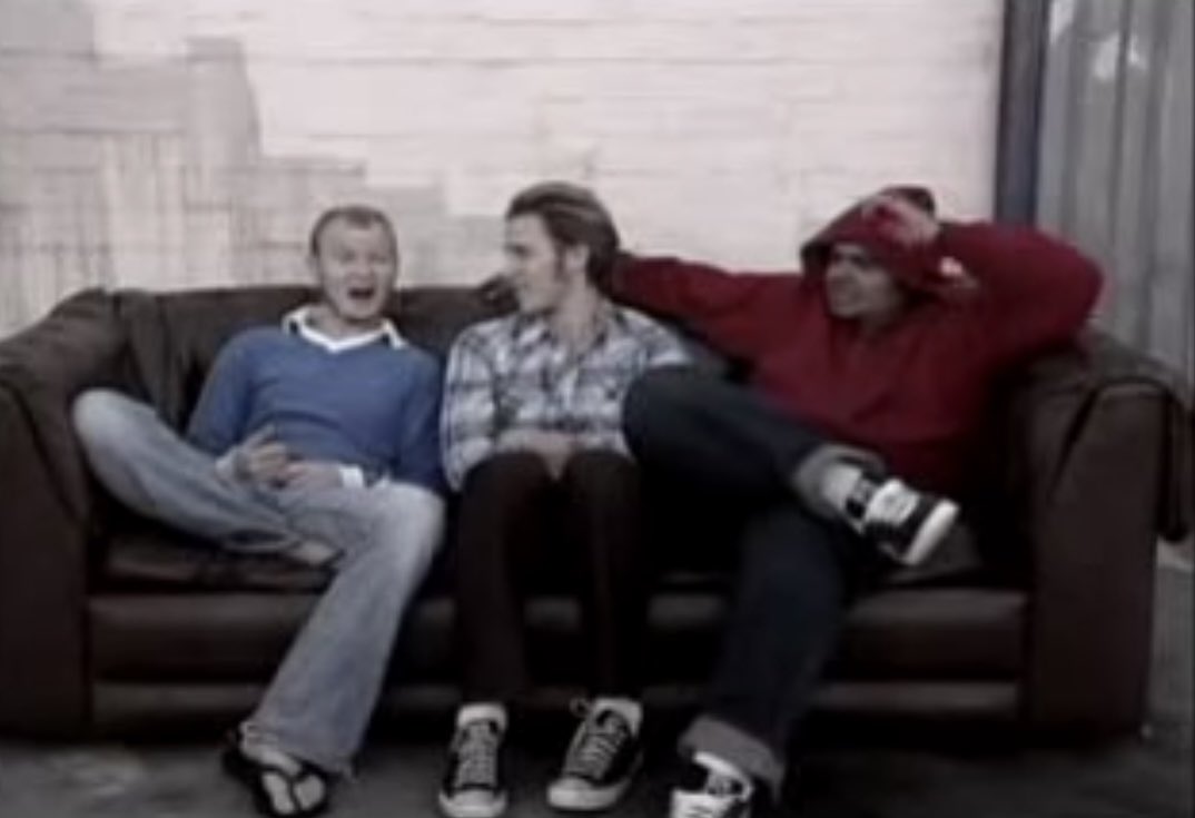 jasonarchive's tweet photo. the way he seats 😊 and the way he’s so fond of rick! 🤣🥰

#Lifehouse https://t.co/hFL1TNPLxA