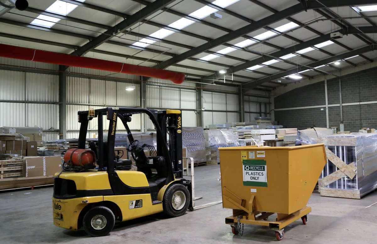 PDSdoorsets's tweet photo. Some positive news for 2021, PDS are expanding!

We are moving stores into our new warehouse facility and this will allow for increased manufacturing capacity in our current factories. 

#ukmanufacturing #manufacturinguk #madeinbritain #maunfacturing #firedoors #joinery https://t.co/DNa66yPI63