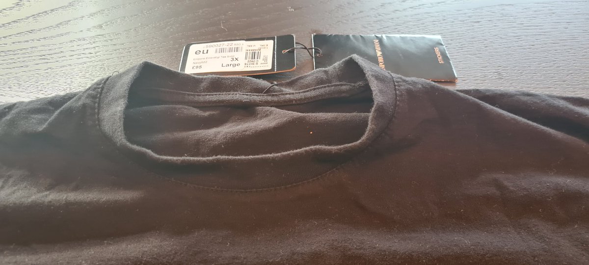 RussellMartin10's tweet image. What's going on @flannelsfashion? Passing off this excuse of a T-shirt as an @armani. No seam, so label, no washing instructions. All items being returned #snide