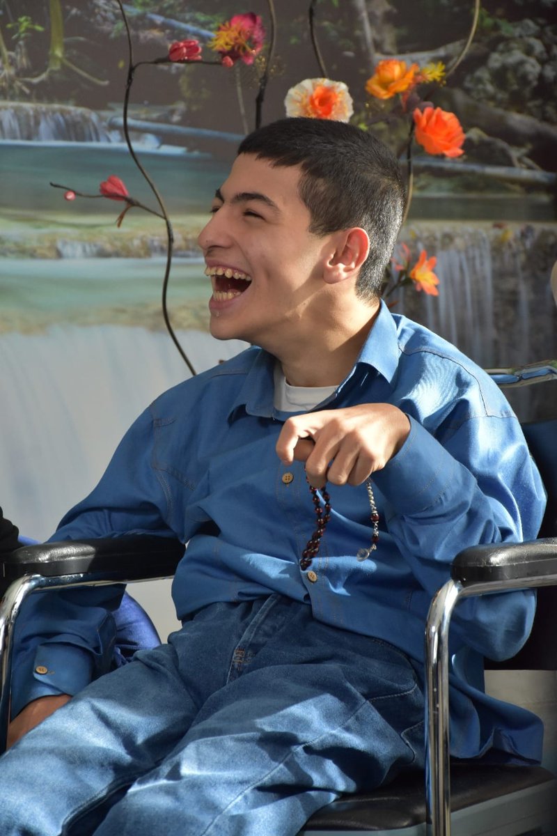 TatvanTv's tweet photo. Tatvan Belediyesi’nden Azad’a Destek

Tatvan Belediyesi, Serabral Parsi (CP) hastası 20 yaşındaki Azad Nurullah Özdemir’in yazdığı ‘Engelsiz Hayatlar’ kitabından 100 adet alarak destek oldu. 
@EminGeylani @TatvanBld 
#Tatvan #Bitlis https://t.co/EuYblY9uIj