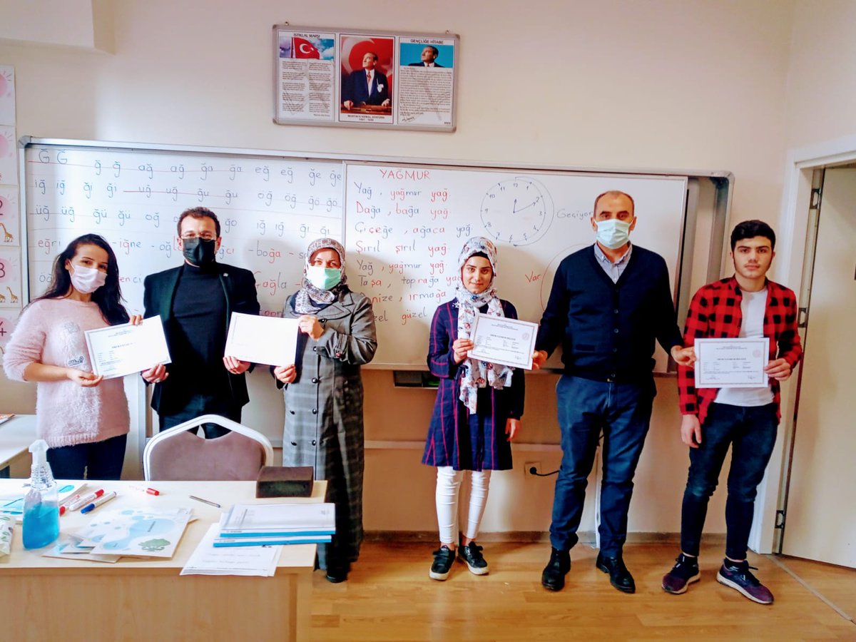 Birinci kademe okuma yazma kursunu başarıyla bitirip sertifika alan kursiyerlerimizi tebrik ederiz.
👏🏻👏🏻👏🏻

<a href="/gomem/">matheus</a> <a href="/metinozver/">MUSA METİN ÖZVER</a>