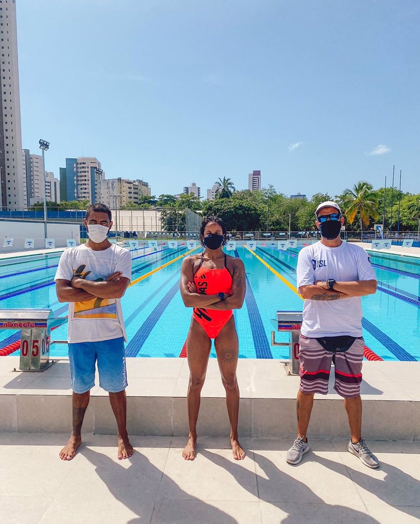 etiene_medeiros's tweet photo. -na cidade do sol-
3 semanas concluídas com 100% de aproveitamento e segurança 🧡🚀
volto pra sp motivada e mt feliz em ter pessoas ao meu redor comprometidas com o processo. 
 Nado Por Tudo :) 

#nadoportudo #timepe  Recife, Brazil https://t.co/5OvAgFcrMs