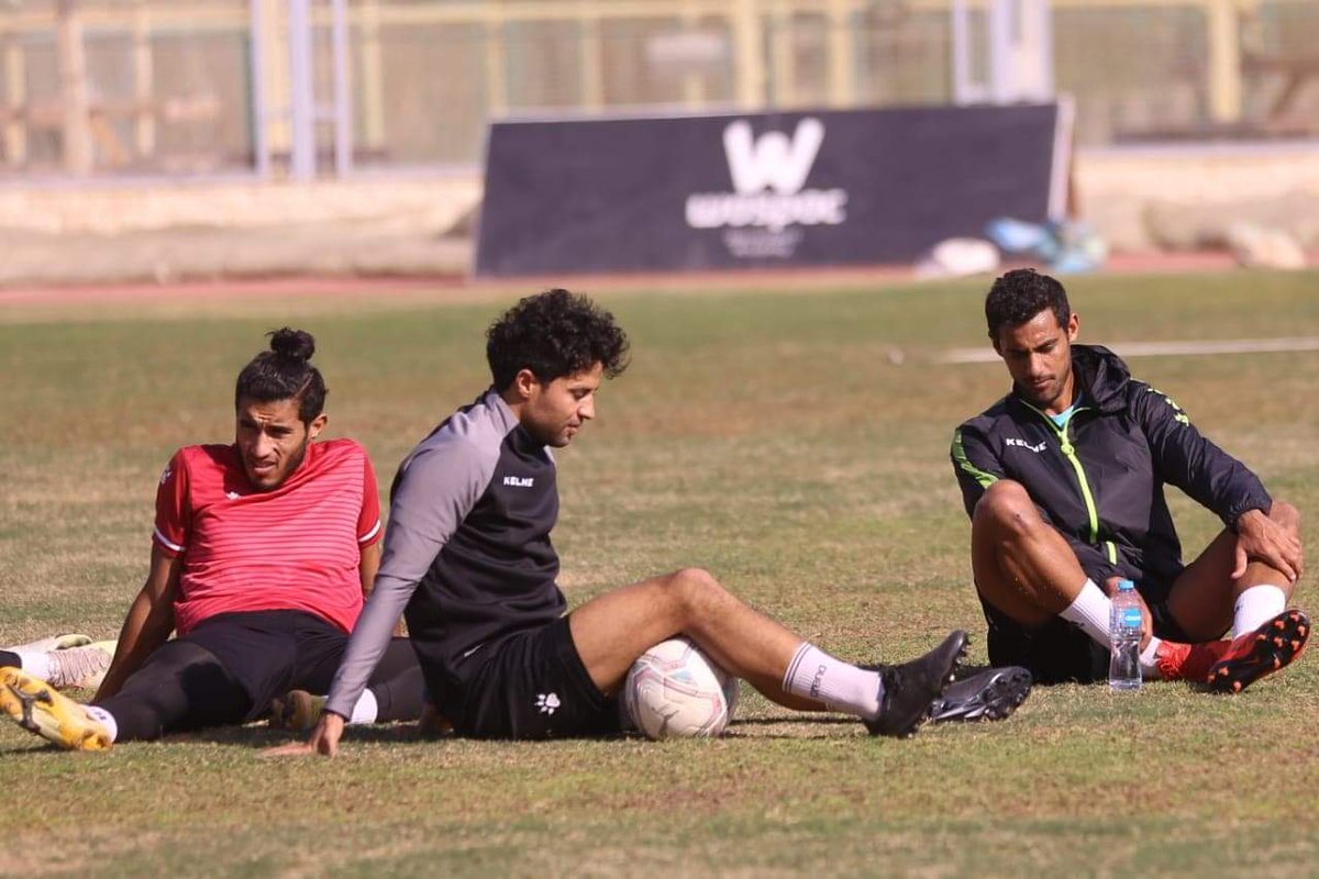 أحمد ياسر ريان المنضم حديثآ لسيراميكا كيلوباترا ينتظم في تدريبات الفريق ️