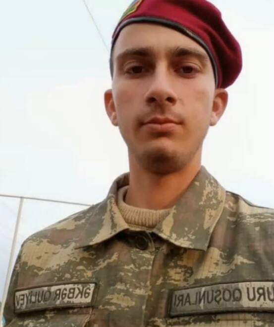 yaheaheri's tweet photo. Since the beginning #Karabakh war,there was no news about #AkbarGuliyev Gulahmad oglu.#Armenians shared Akbar's photo on telegram channels &amp; wrote that the soldier is a captive currently &amp; would be martyred soon.Please help us to return #AkbarGuliyev
#ICRC #RedCross @presidentaz https://t.co/P85rkkYasP